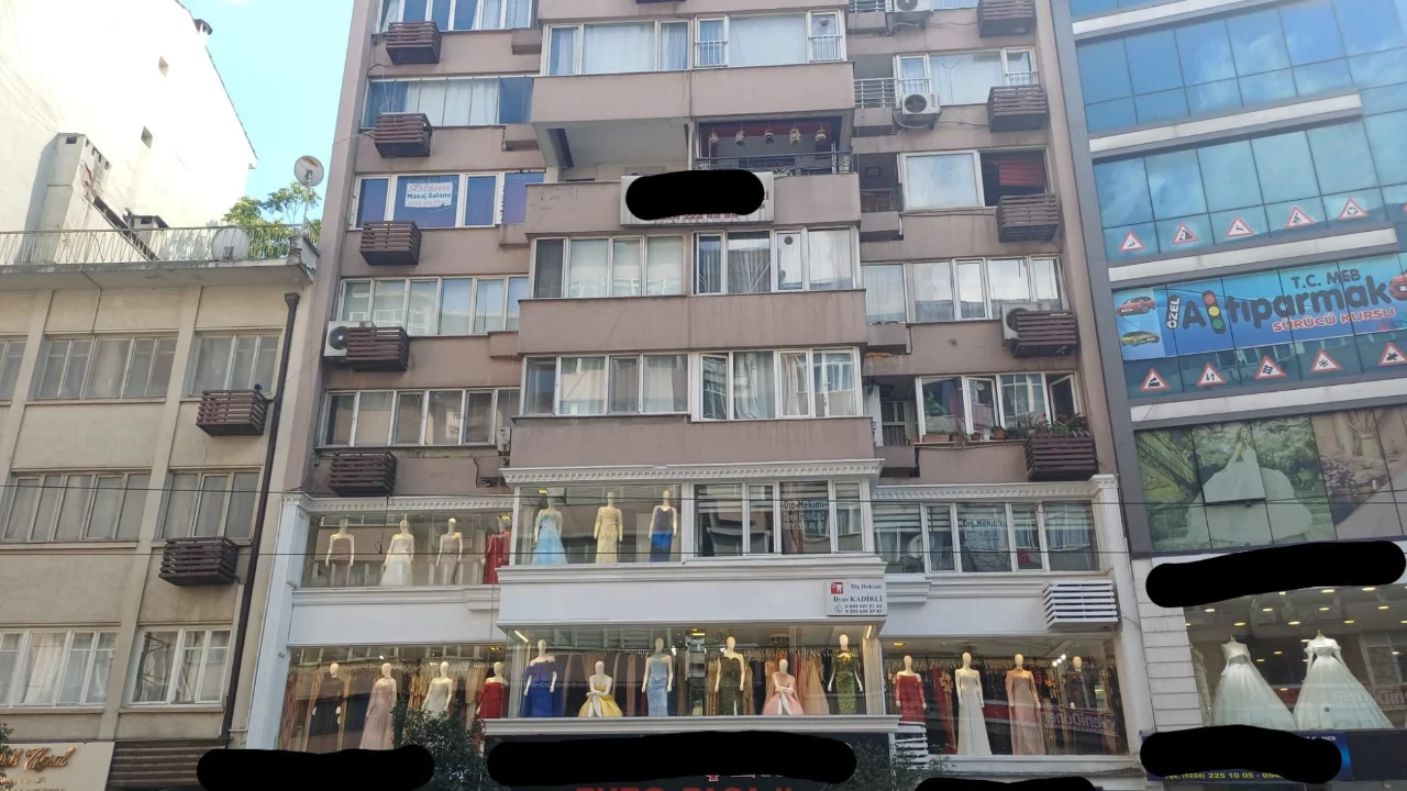Bursa'nın en gizemli yapısıydı!  Tek bir &ccedil;ivi bile &ccedil;akılmadan yapılan k&ouml;şk anılarda yaşıyor
