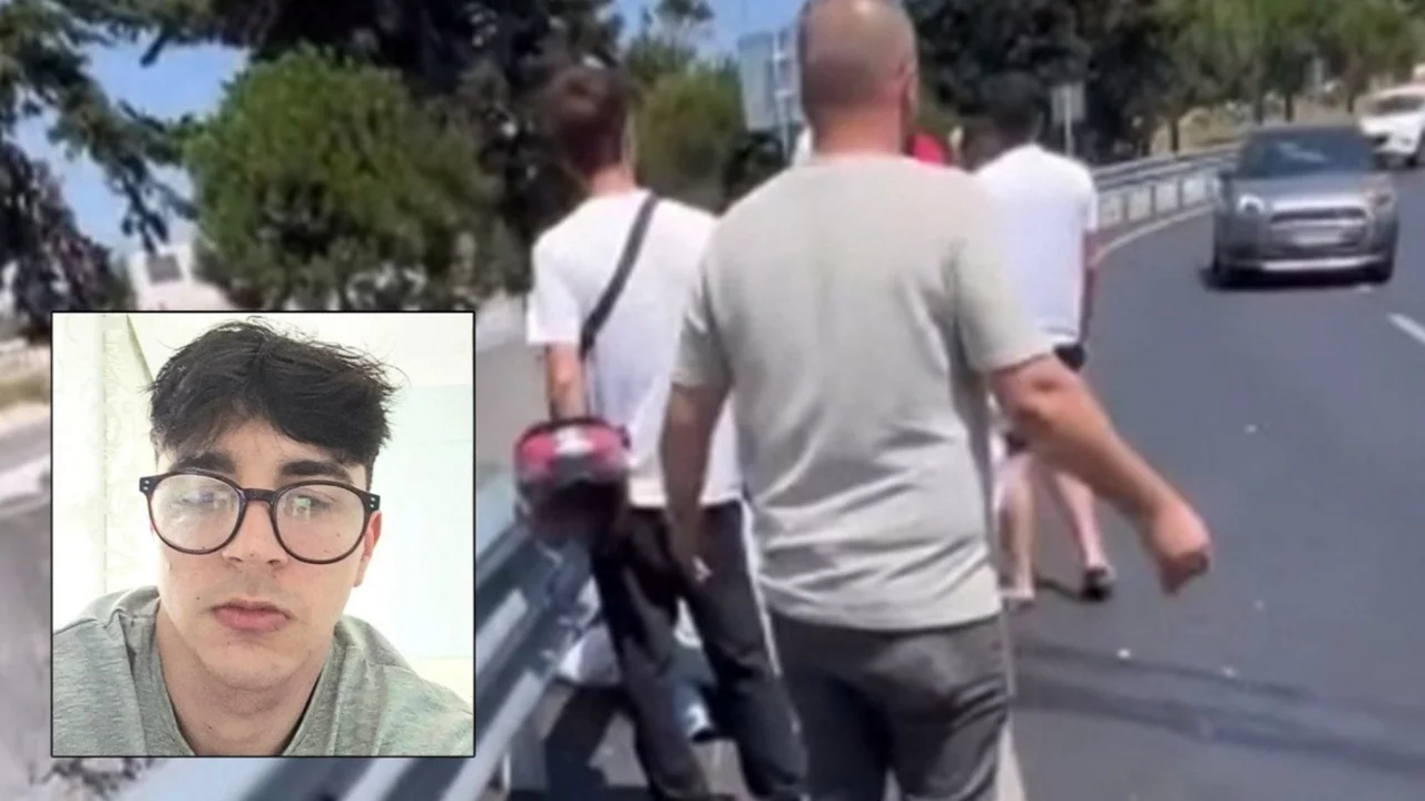 Motosikletle bariyerlere &ccedil;arpan gen&ccedil; hayatını kaybetti