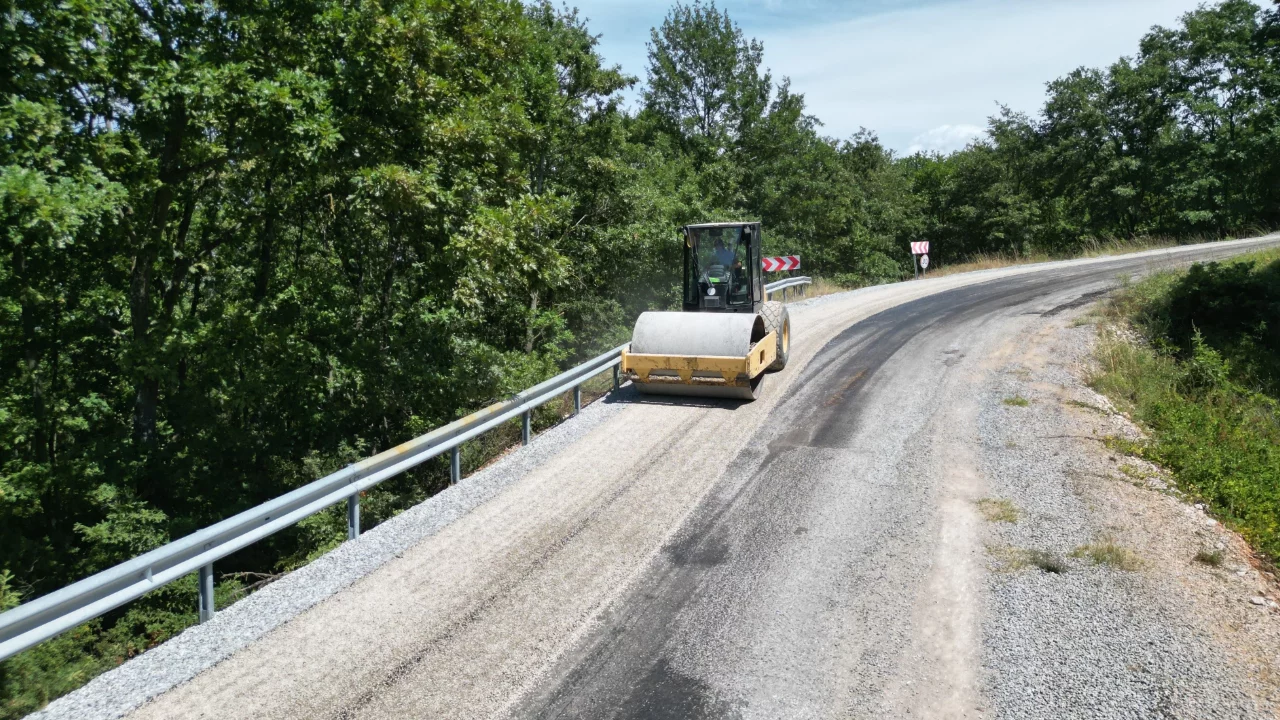 Bursa B&uuml;y&uuml;kşehir'den İznik'e ulaşım yatırımı! Kırsal yollar yenileniyor
