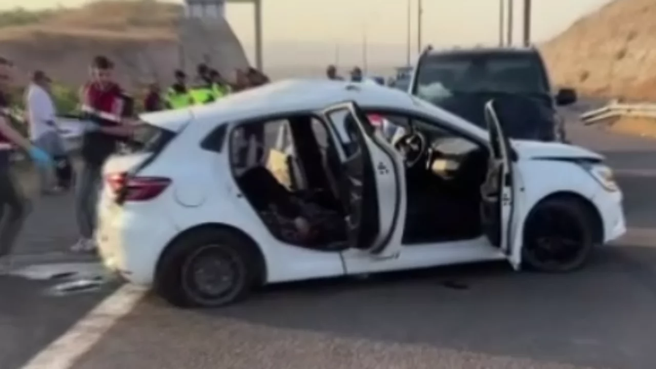 Hafta sonu gezisi facia ile sonuçlandı: 2 ölü, 8 yaralı