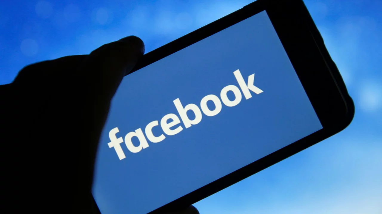 Facebook'ta erişim sorunu: Kullanıcılar hesaplarına ulaşamıyor!