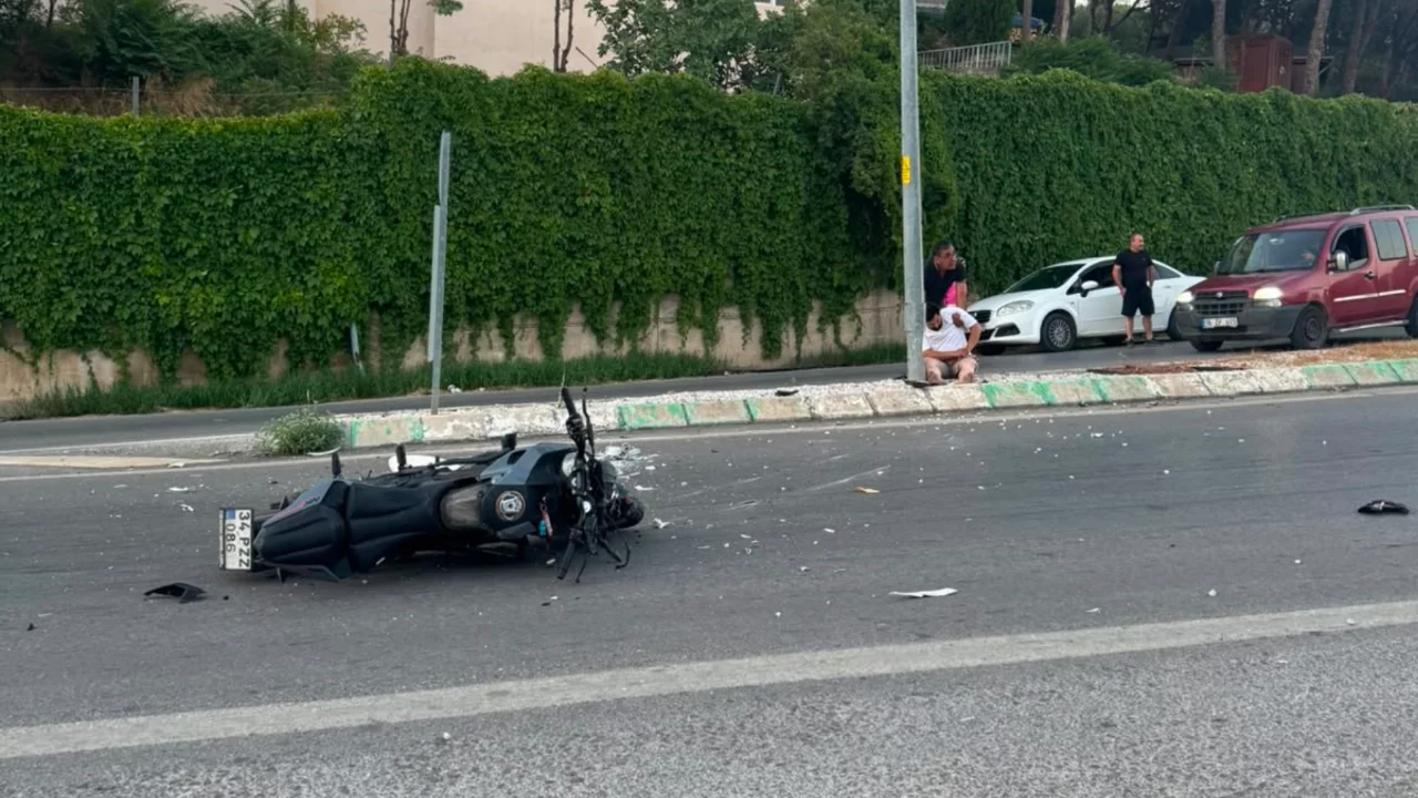 Bursa'da motosiklet kazası! Kontrolden &ccedil;ıkıp asfaltın &uuml;zerinde s&uuml;r&uuml;klendi