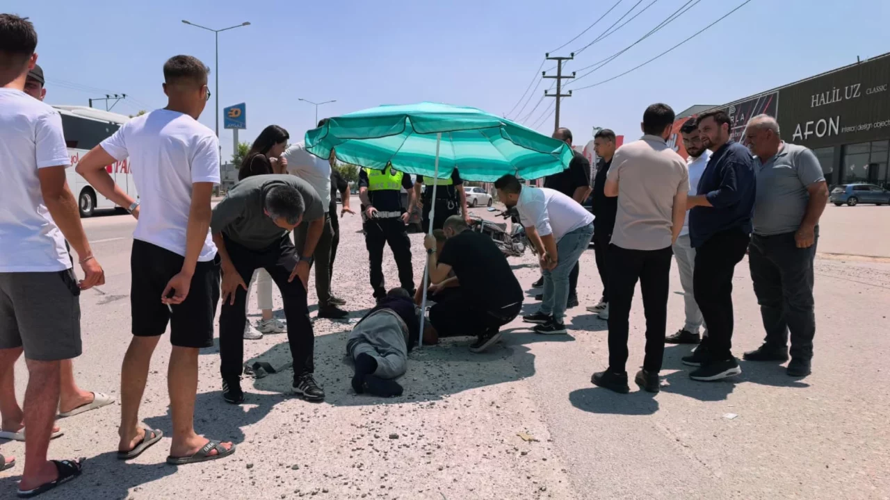 Bursa'da ters y&ouml;nde facia! Motosiklet s&uuml;r&uuml;c&uuml;s&uuml;ne esnaftan duygulandıran destek