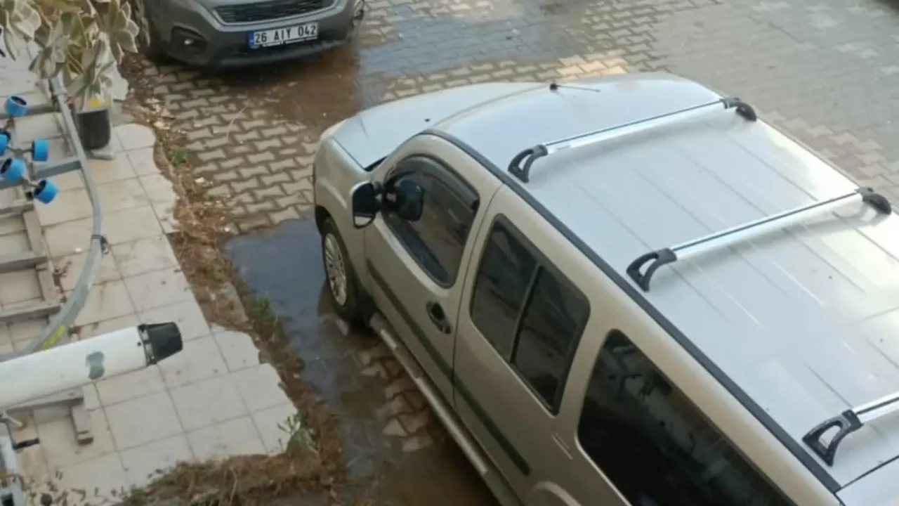 Kumla'da kanalizasyon alarmı! Sokağa akan atık su sağlığı tehdit ediyor