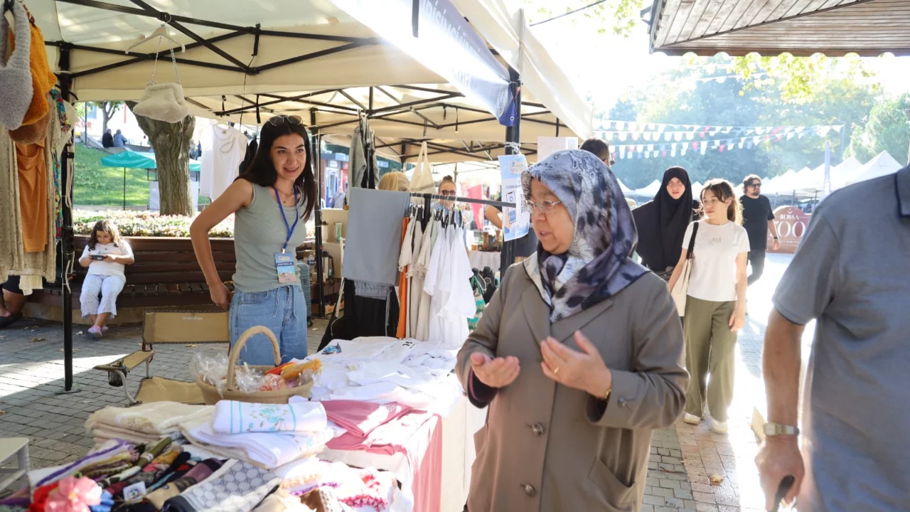 Bursa'da ''Meydan Kadınların'' pazarına b&uuml;y&uuml;k ilgi