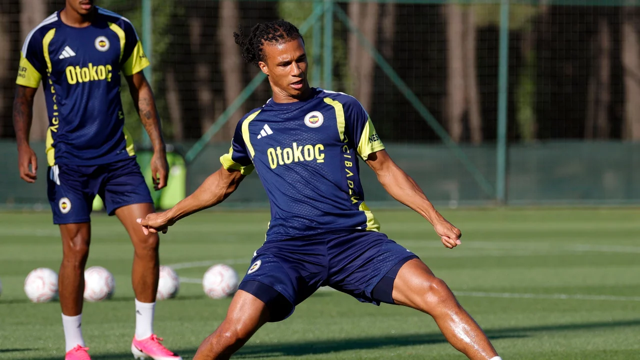 Fenerbah&ccedil;e'de Gornik Zabrze ma&ccedil;ı &ouml;ncesi kritik hazırlık: Şampiyonlar Ligi mesaisi devam ediyor