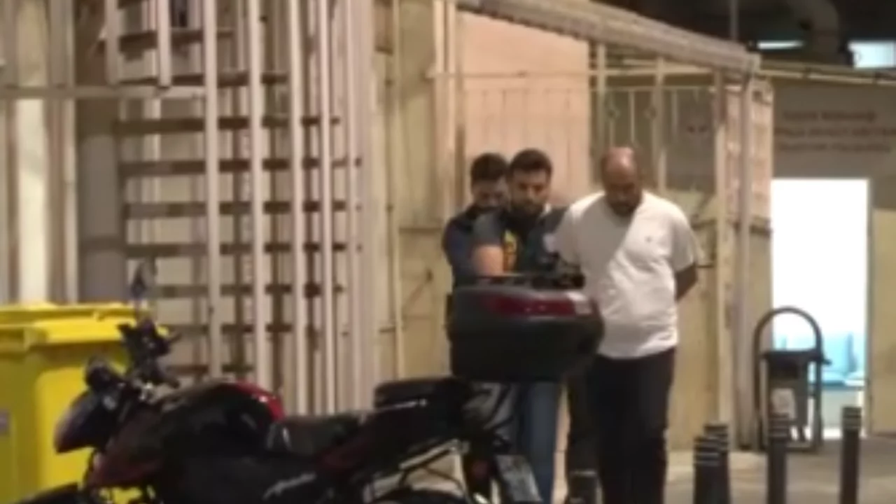 Futbolda bahis soruşturmasında g&ouml;zaltına alınan 17 ş&uuml;pheli adliyeye sevk edildi