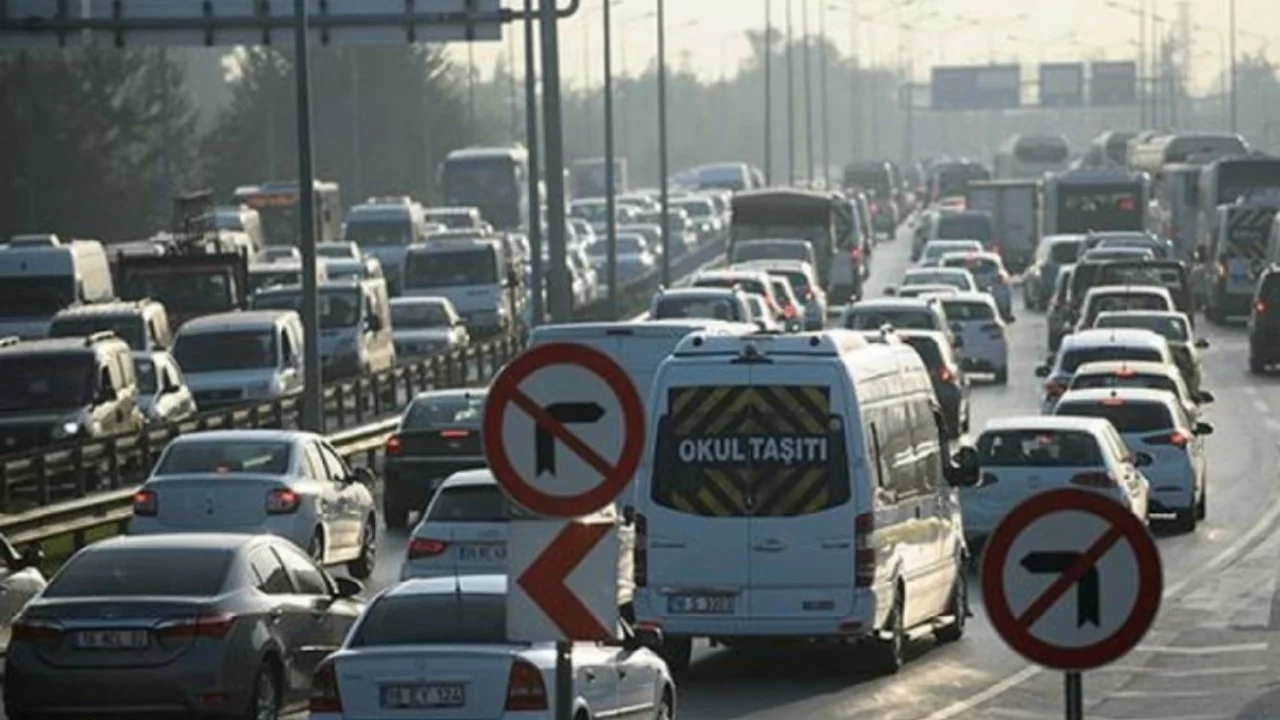 T&Uuml;İK rakamları dikkat &ccedil;ekti! Haziran tescillerinde Bursa'da otomobil tahtını kaybetti