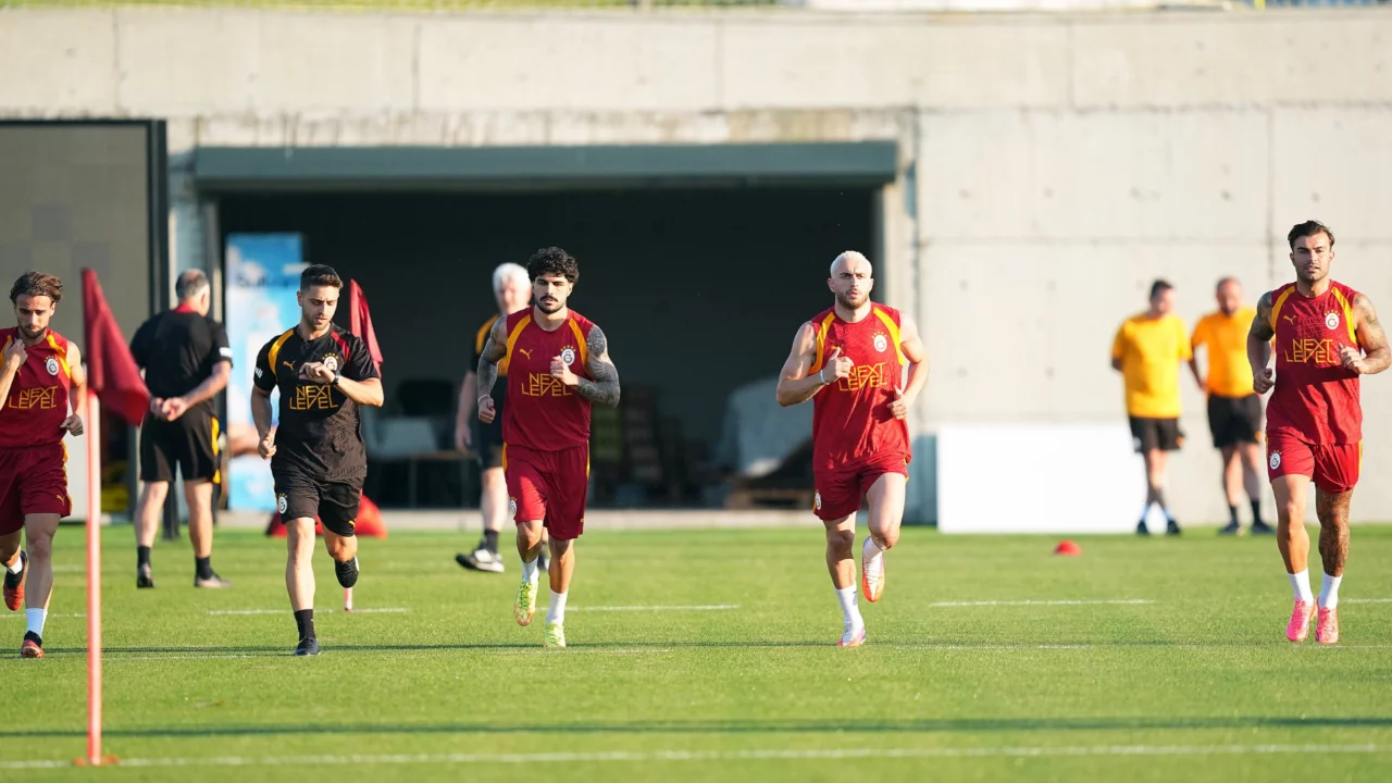 Galatasaray, yeni sezon hazırlıklarına devam etti