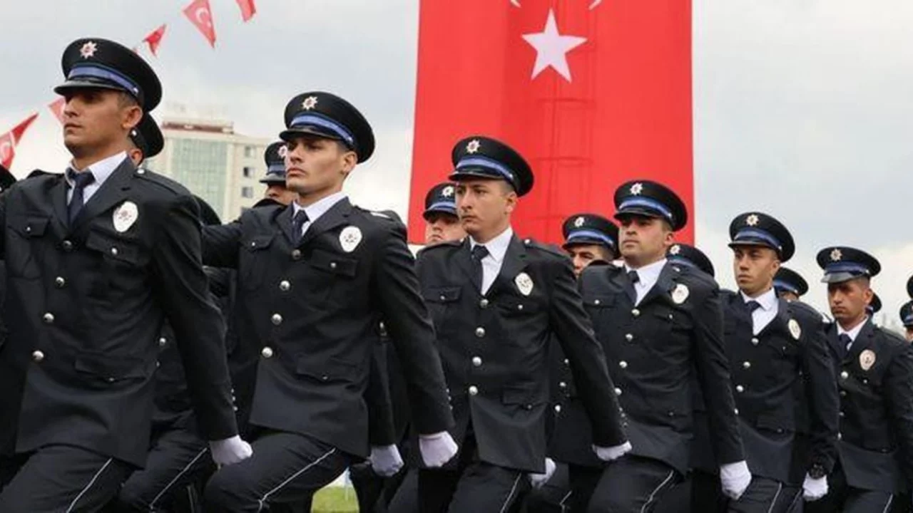 POLİSLİK TABAN PUANLARI 2026 (PMYO BAŞVURU) PMYO TYT taban puanı kaç? Polislik bölümü başarı sıralamaları ve kontenjanları listesi