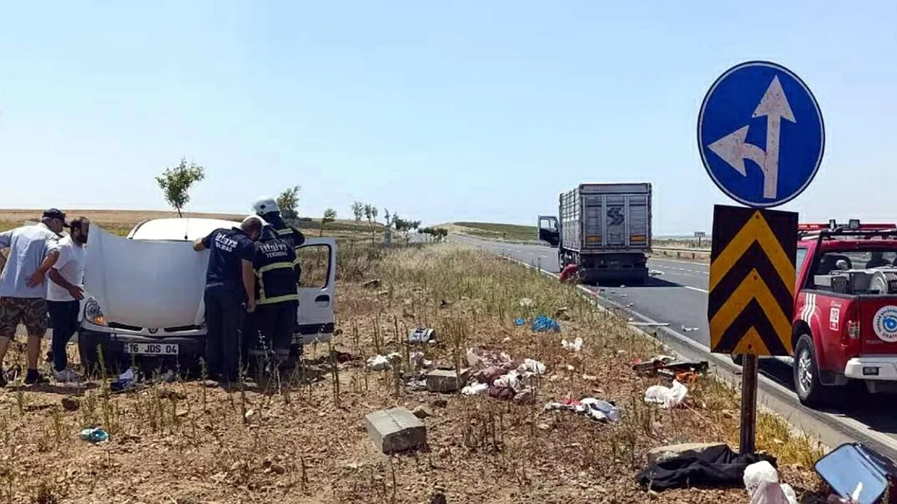 Feci kazada aynı aileden 2 kişi yaşamını yitirdi!