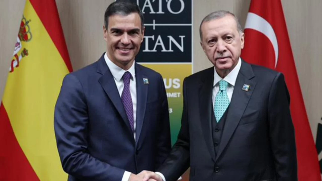 Cumhurbaşkanı Erdoğan İspanya lideri Sanchez'le görüştü 