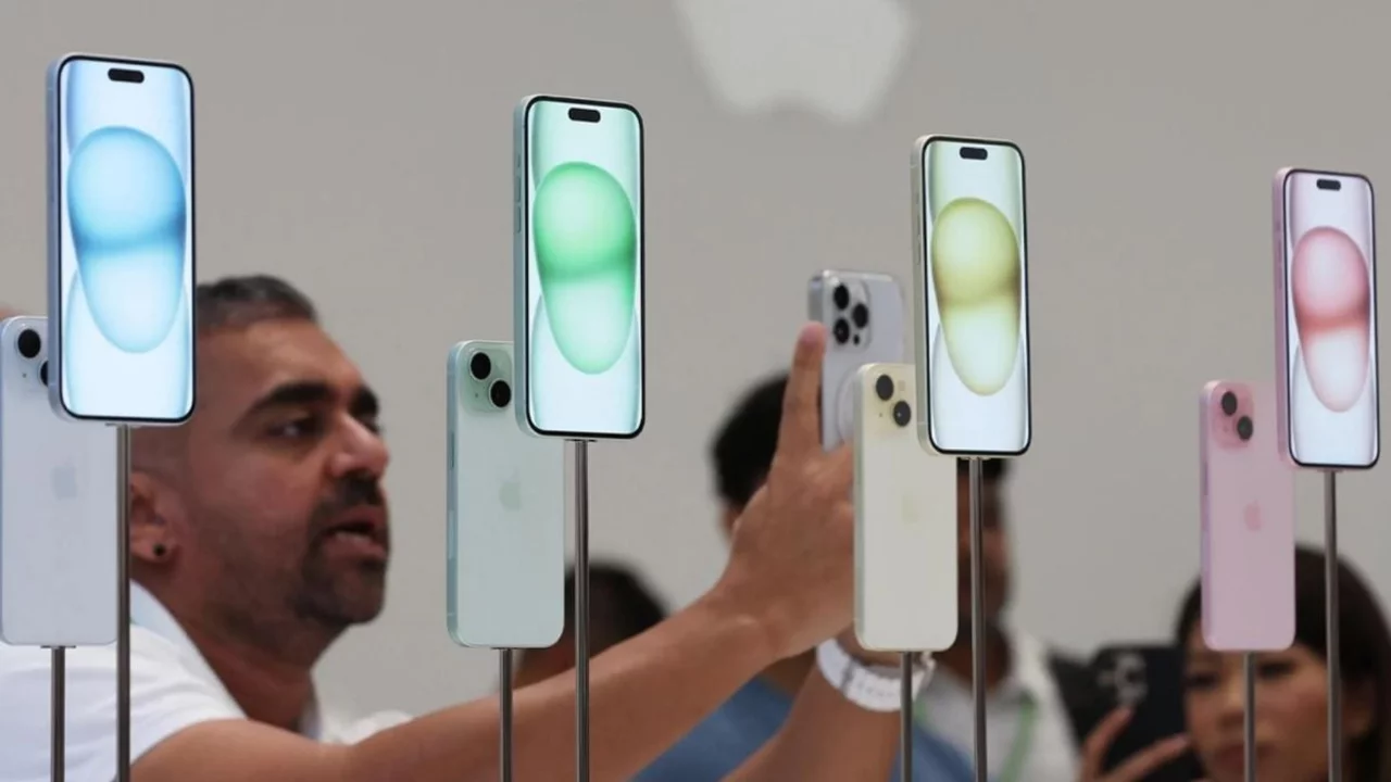 Apple'dan yeni hamle! 24 ay taksitle iPhone d&ouml;nemi başlıyor
