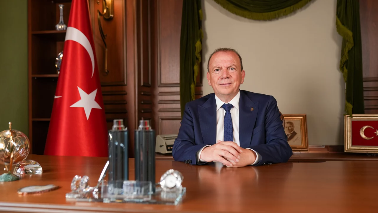 &Ouml;zer Matlı: "Bursa, tarım ve gıda sanayisindeki g&uuml;c&uuml;n&uuml; bir kez daha ortaya koydu"