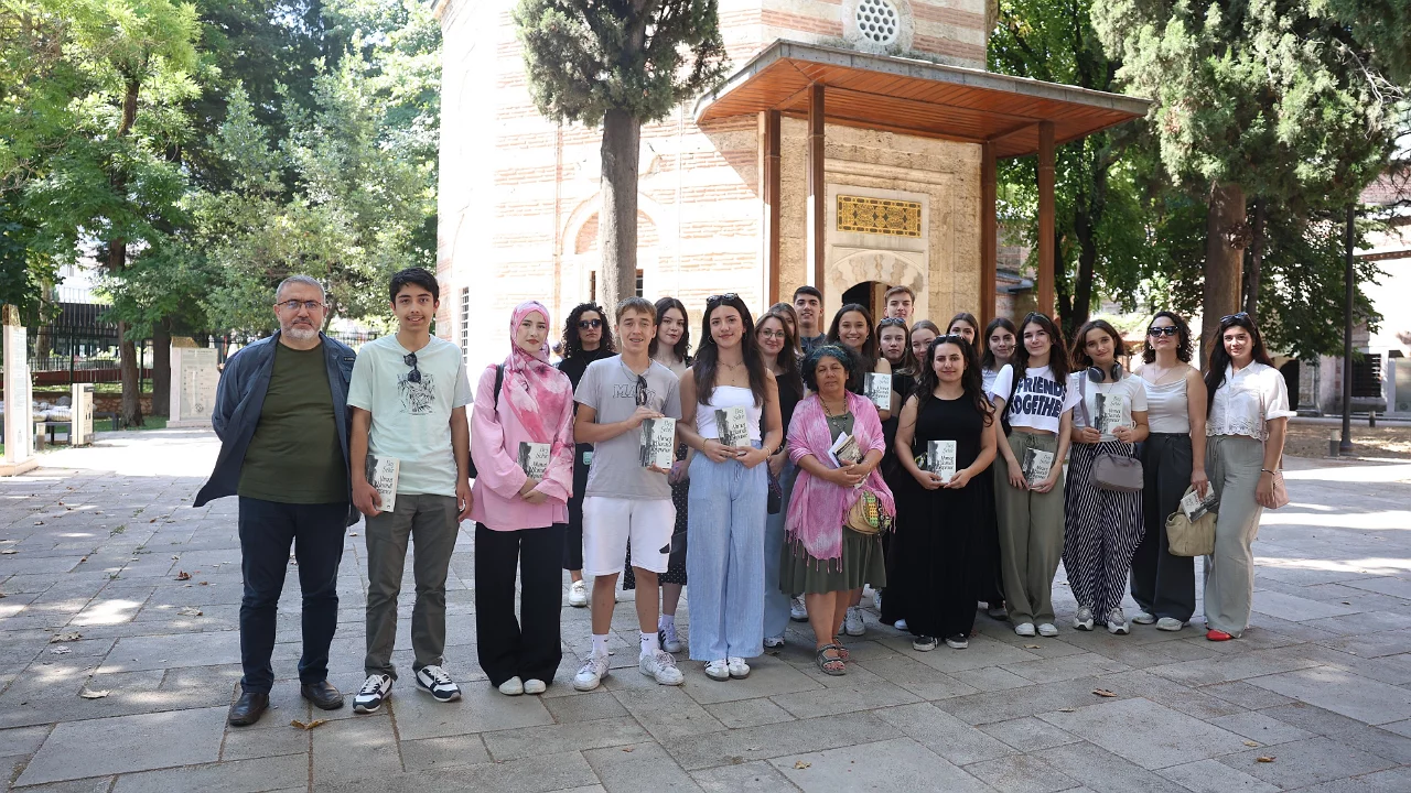 Tanpınar'ın Bursa'sı gençlerin adımlarıyla yeniden hayat buldu