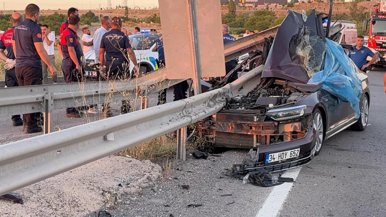 Kayseri'de düğün konvoyunu yasa boğan kaza! 1 kişi hayatını kaybetti