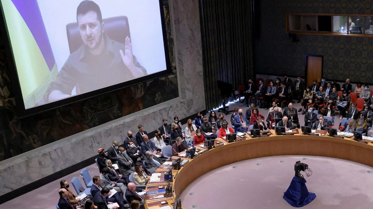 Karadeniz'de gerilim tırmandı! Ukrayna'dan BM G&uuml;venlik Konseyi'ne acil &ccedil;ağrı