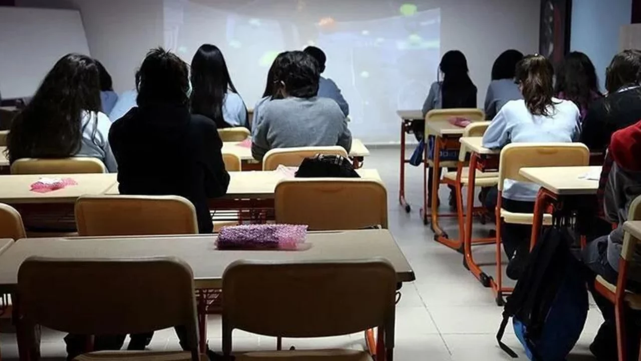 Okullarda yeni d&ouml;nem: Artık her aileye atanacak!