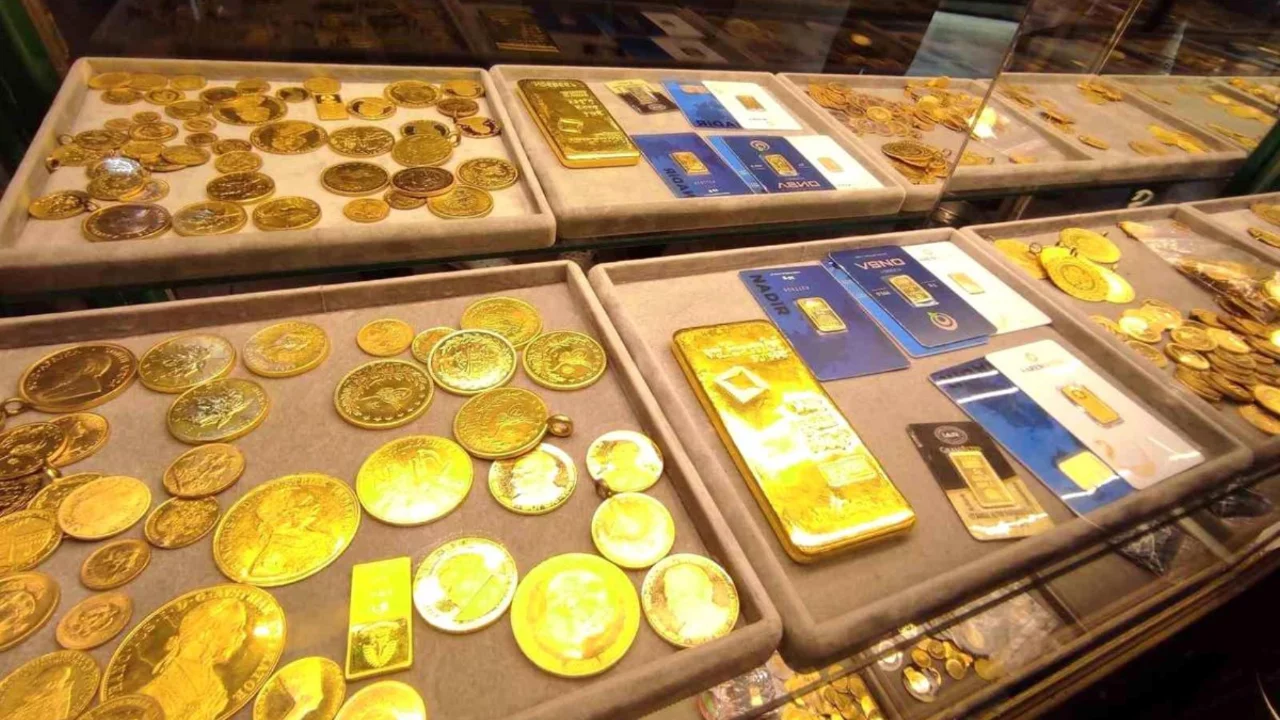 Altın, Fed &ouml;ncesi zirveden geriledi: İşte 23 Temmuz 2026 &ccedil;eyrek, gram ve yarım altın satış fiyatları