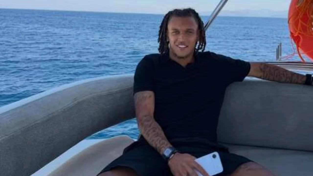D&uuml;nya Kupası sonrası rotasını Bodrum'a &ccedil;evirdi! Diego Da Silva Moreira tatilde g&ouml;r&uuml;nt&uuml;lendi