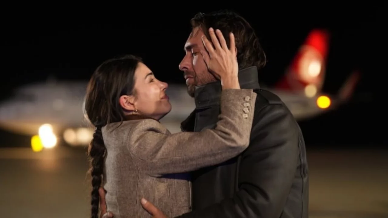 Taşacak Bu Deniz'e soyağacından biri geliyor: Esme'ye k&ouml;k s&ouml;kt&uuml;recek