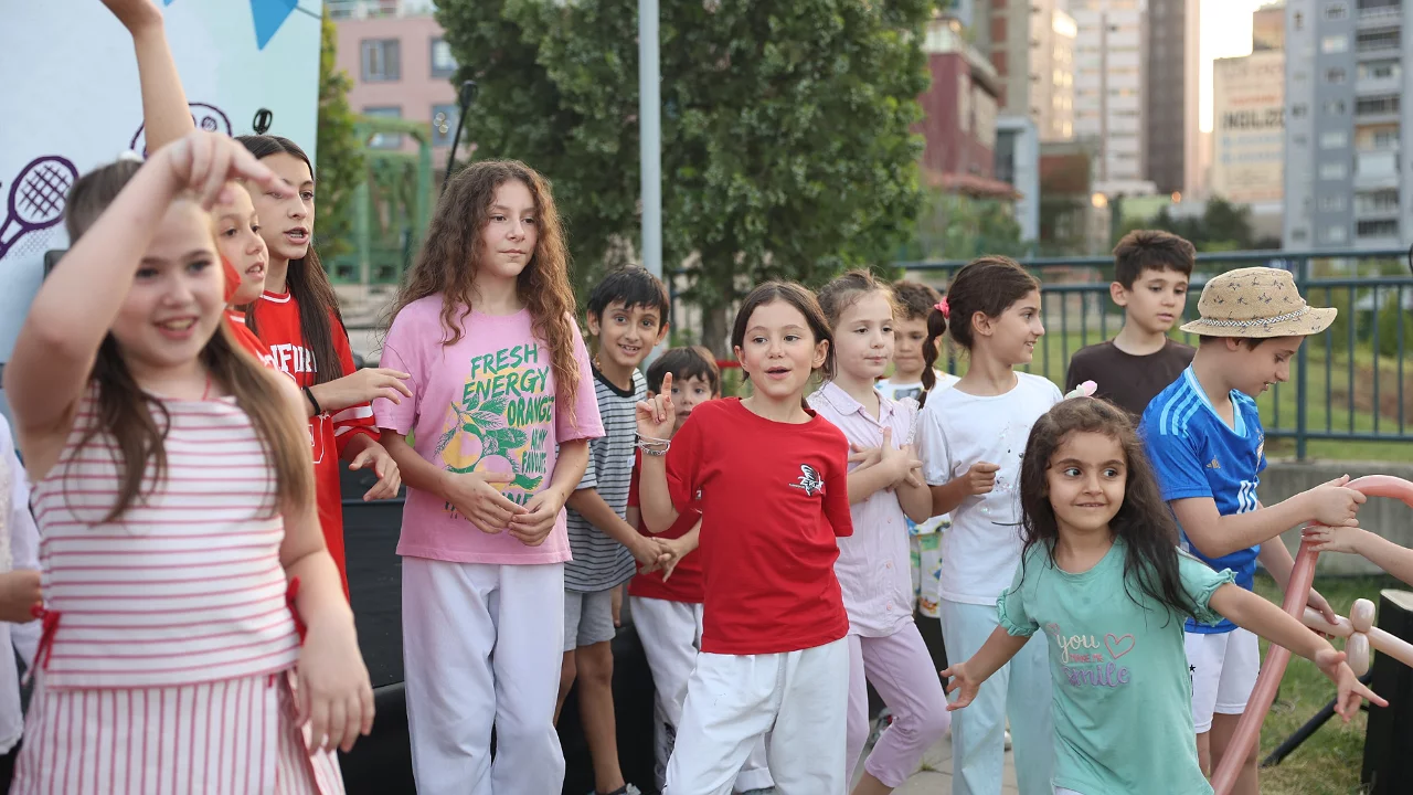Osmangazi'de mahalle kültürünü güçlendiren buluşmalar devam ediyor
