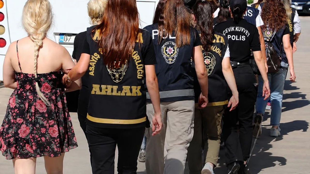 Rize'de fuhuş soruşturmasında yeni gelişme! Dosyada çok sayıda kişinin ifadesi alındı