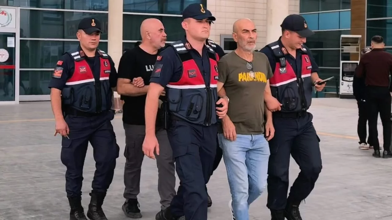 Bursa'daki uyuşturucu operasyonunda &uuml;nl&uuml; y&ouml;netmen i&ccedil;in karar &ccedil;ıktı!