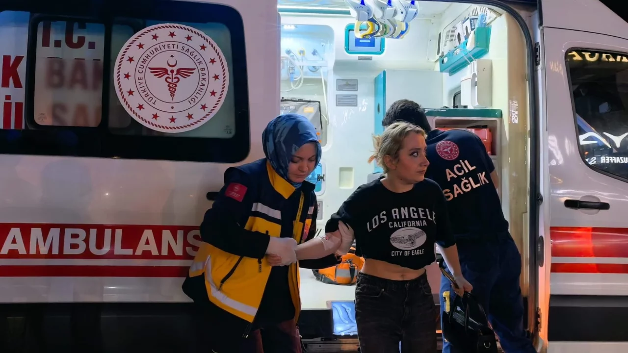 Bursa'da gece yarısı zincirleme kaza! &Ccedil;ok sayıda yaralı var...