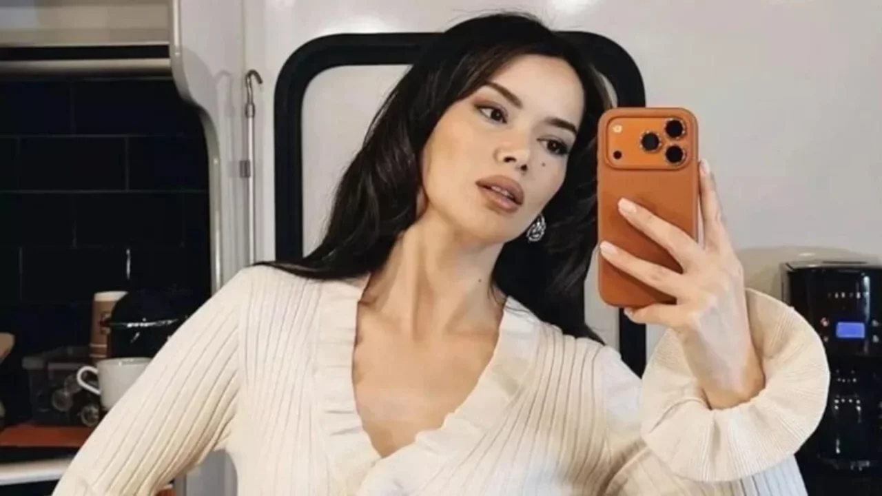 Seray Kaya'dan ihanet iddialarına a&ccedil;ıklama: "B&ouml;yle bir durumun i&ccedil;inde olmadım"
