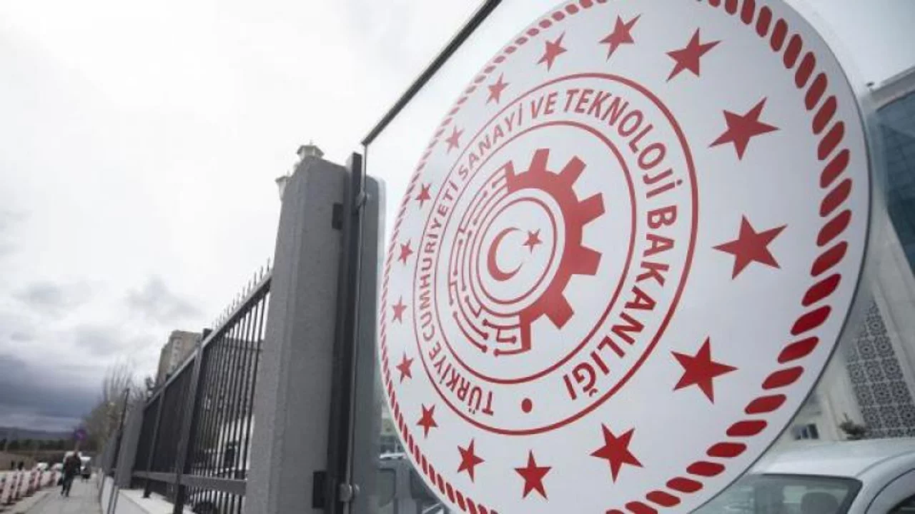 Sanayi ve Teknoloji Bakanlığı 23 uzman yardımcısı alacak! Başvuru takvimi a&ccedil;ıklandı