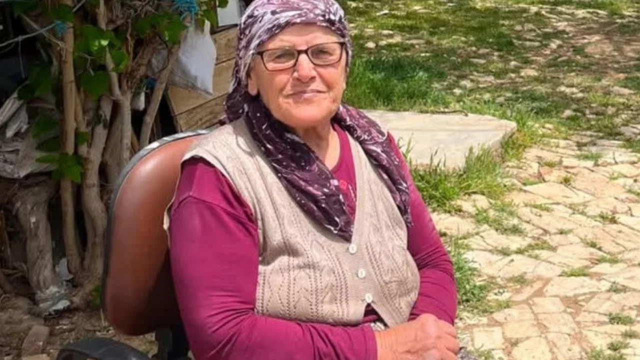 Traktörden düşen kadın tekerleğin altında kalarak hayatını kaybetti