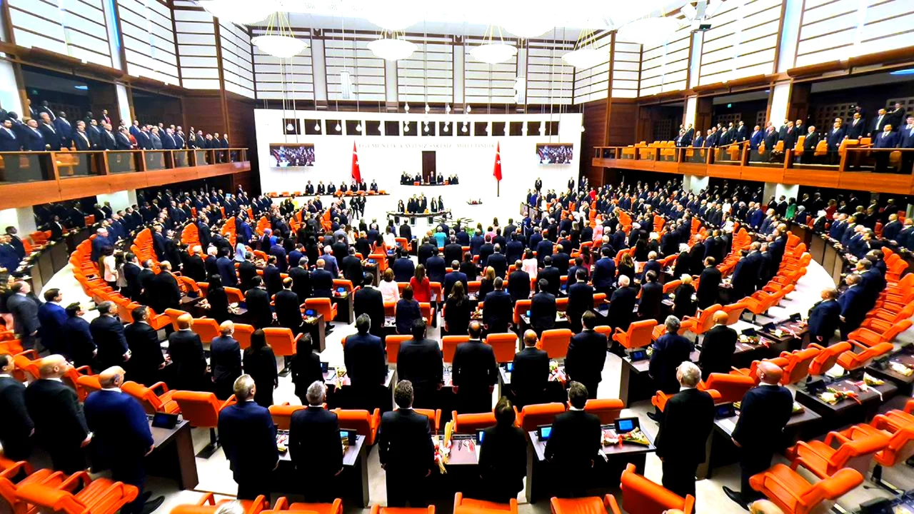 Bursa'nın Meclis'teki 20 milletvekili haritası değişti! İşte g&uuml;ncel isim isim tam liste...