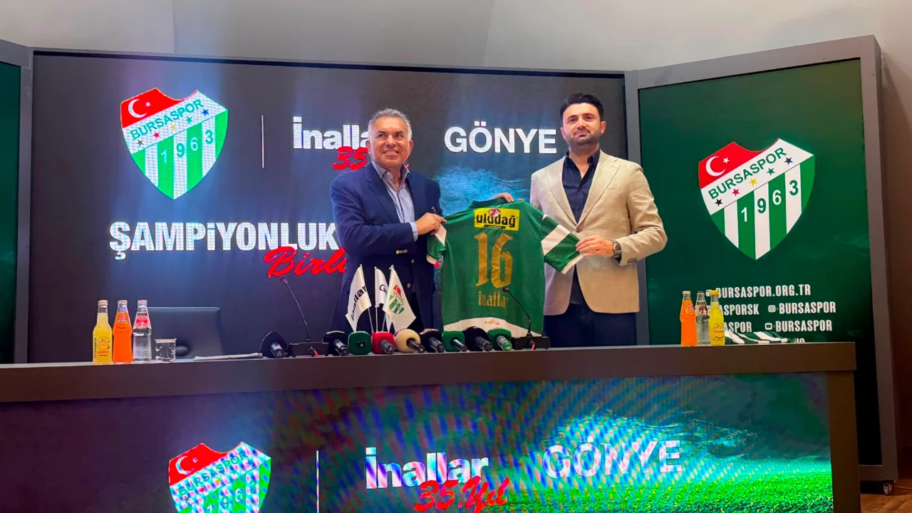 Bursaspor'a g&uuml;&ccedil;l&uuml; destek! Ulaşım sponsorluğu anlaşması imzalandı