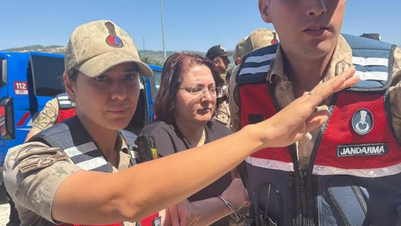 G&uuml;listan Doku dosyasında son dakika! Eski valinin eşi de tutuklandı...
