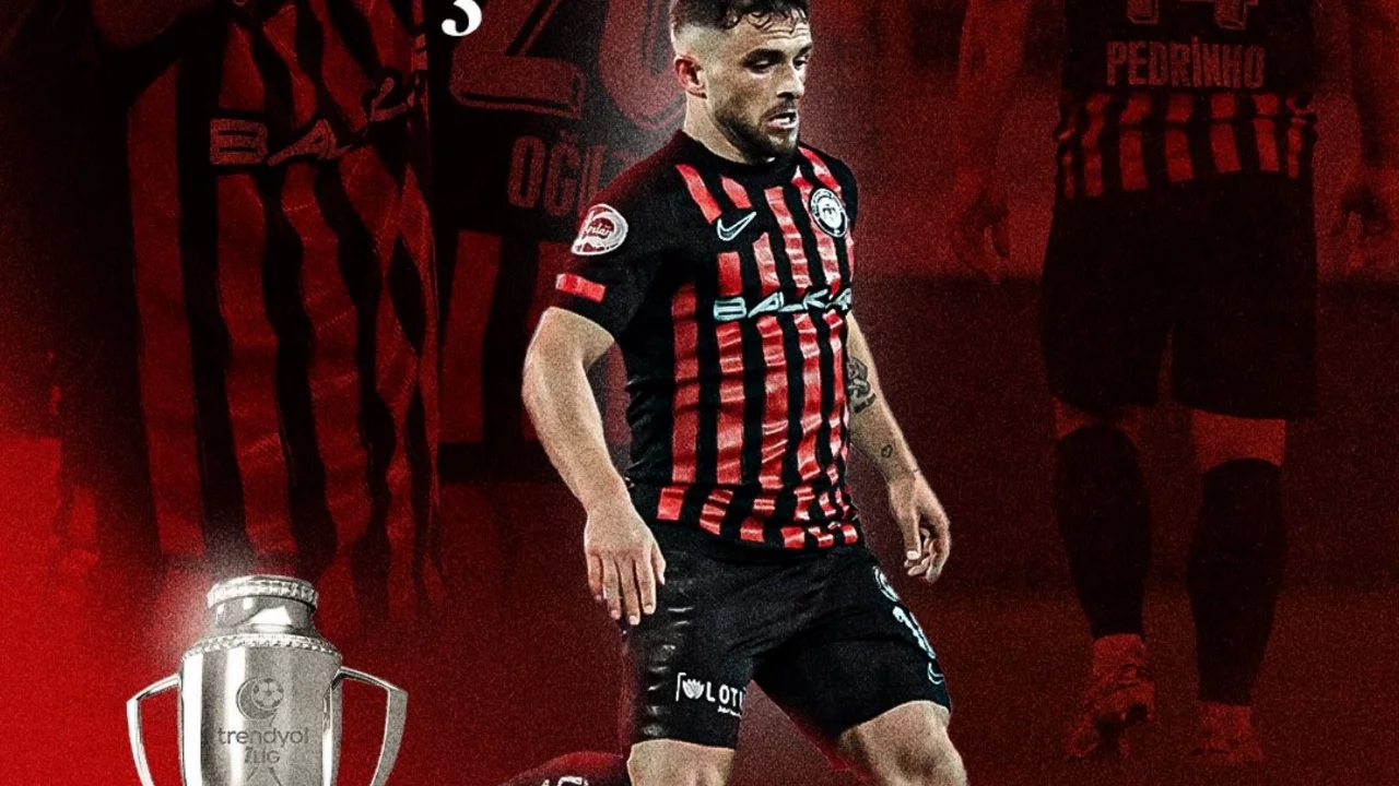&Ccedil;orum FK, Pedrinho ile yollarını ayırdı