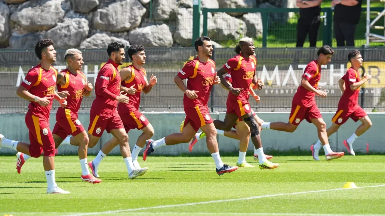 Galatasaray, Avusturya'da hazırlıklarını s&uuml;rd&uuml;rd&uuml;
