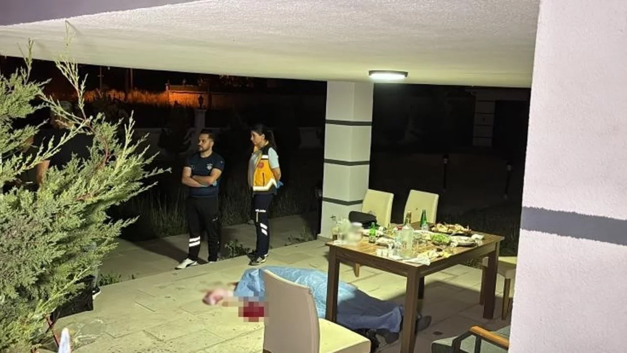 Villa bah&ccedil;esinde kanlı gece! Alkol masasında başından vurularak &ouml;ld&uuml;r&uuml;ld&uuml;