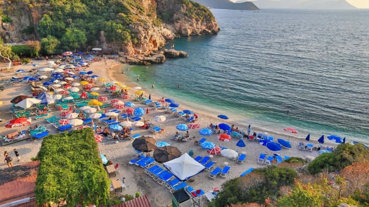 Yargıtay'dan plajlar i&ccedil;in emsal karar: İşletme sahipleri yandı...