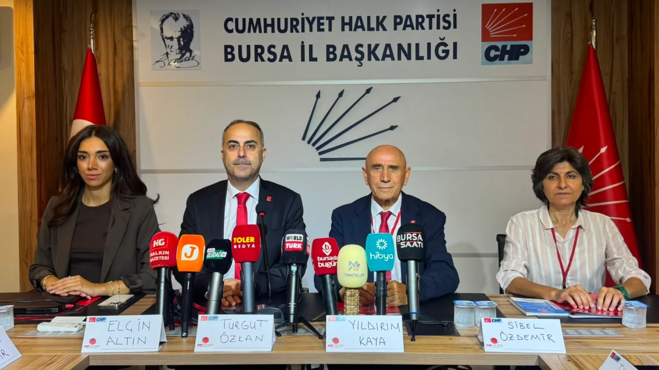 CHP Genel Başkan Yardımcısı Kaya'dan Bursa'da dikkat &ccedil;eken s&ouml;zler!