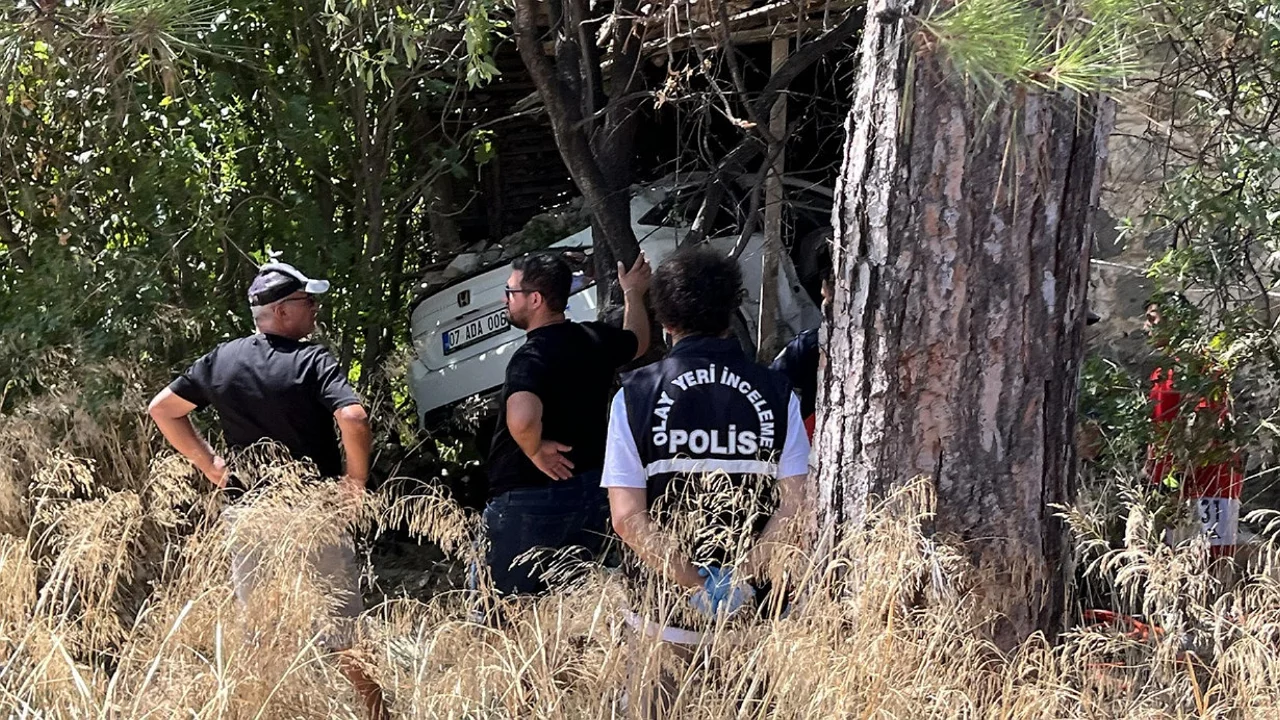 D&uuml;ğ&uuml;n hazırlığı yapan gen&ccedil; hayatını kaybetti, nişanlısı yaralandı