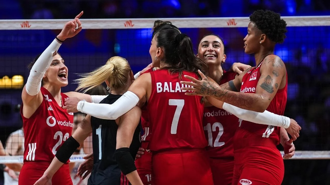 Brezilya karşısında tarih yazdık... Milletler Ligi'nde şampiyon Filenin Sultanları
