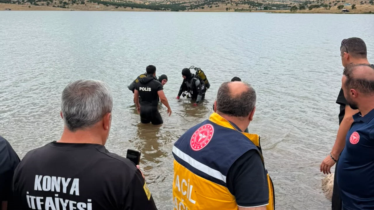 Oltasını düşürdüğü gölette boğularak hayatını kaybetti