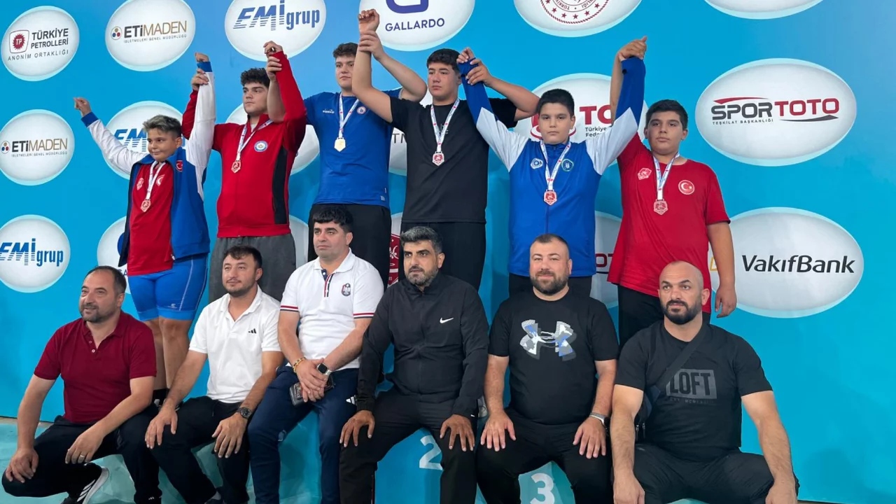 Minikler G&uuml;reş T&uuml;rkiye Şampiyonası'na Bursa damgası!