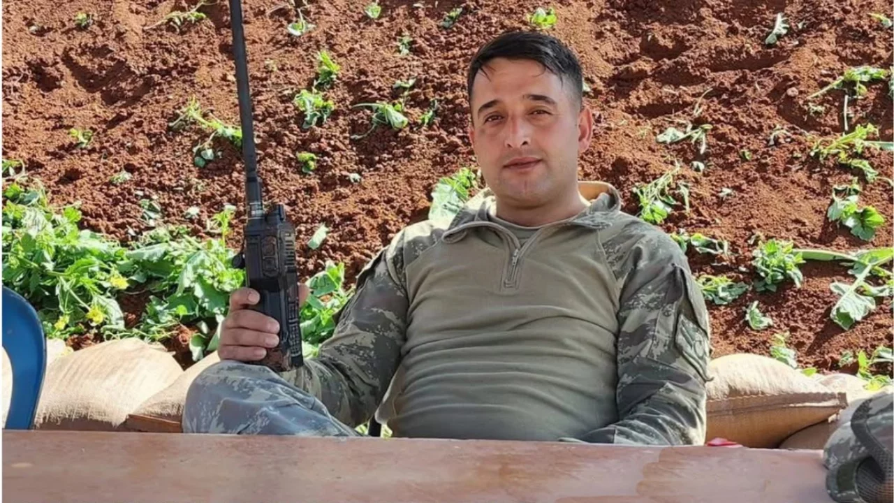 Giresun'da acı olay: Denizde boğulma tehlikesi ge&ccedil;iren gazi uzman &ccedil;avuş hayatını kaybetti