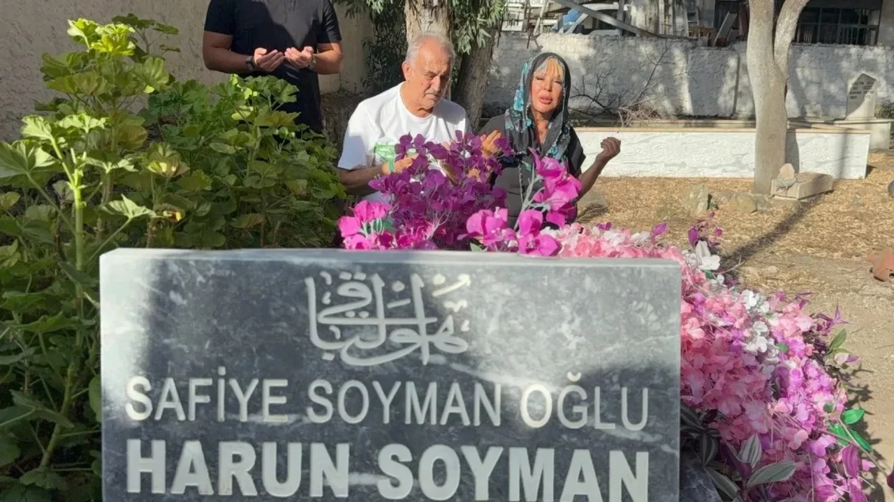 Safiye Soyman'dan yürek burkan ziyaret! Oğlunun mezarı başında gözyaşlarına boğuldu 