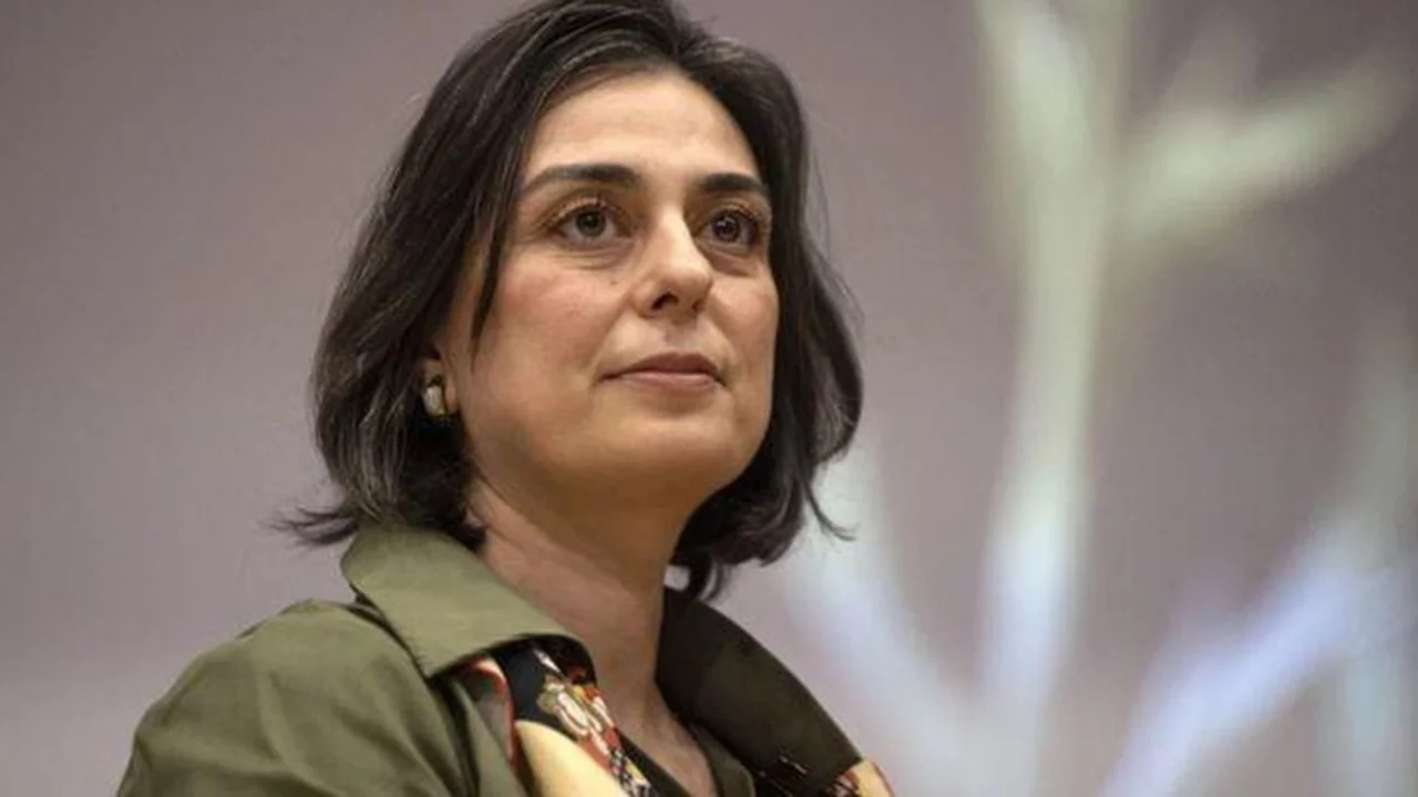 Sinem Dedetaş kimdir? &Uuml;sk&uuml;dar Belediye Başkanı Sinem Dedetaş ka&ccedil; yaşında, nereli?