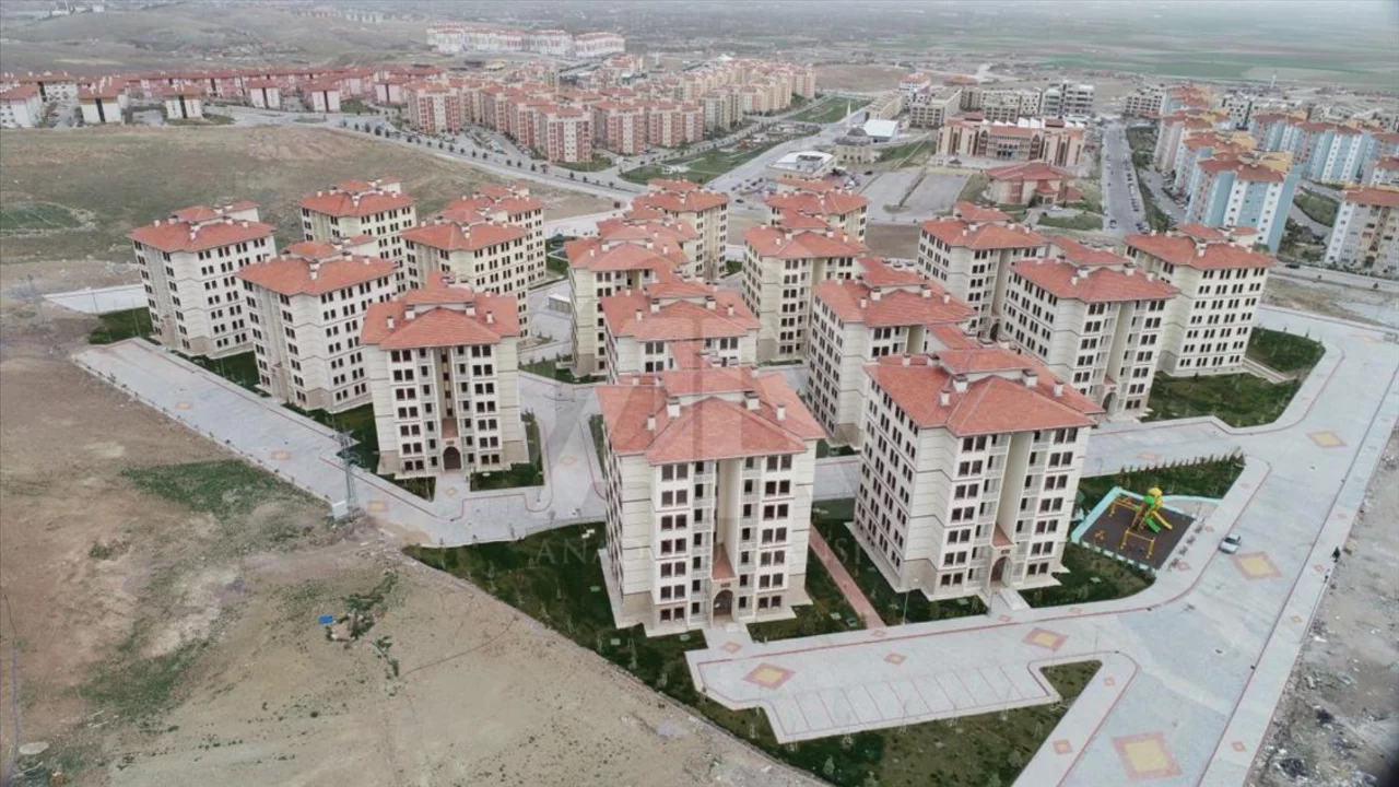 TOKİ Bursa'da d&uuml;ğmeye bastı! Y&uuml;zlerce yatırımcının beklediği arsa satışı başlıyor