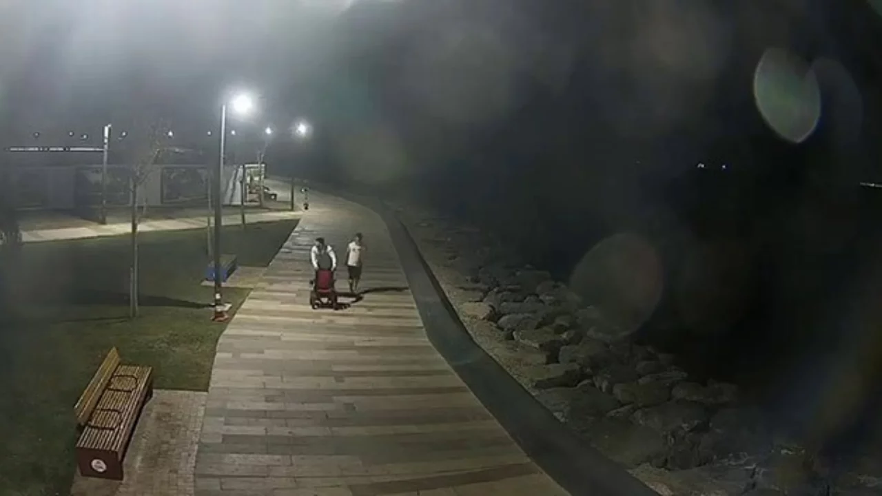 Yürekleri ısıtan görüntü! Polise teşekkür etti...