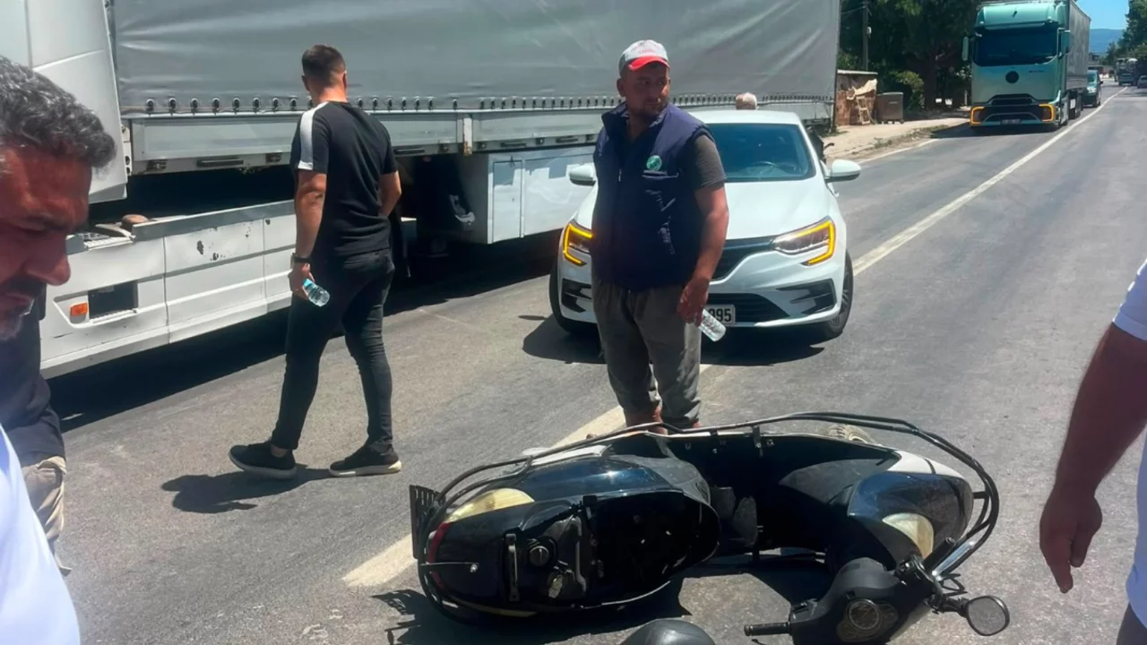 Bursa'da s&uuml;r&uuml;c&uuml;n&uuml;n &ouml;l&uuml;mden d&ouml;nd&uuml;ğ&uuml; kaza!